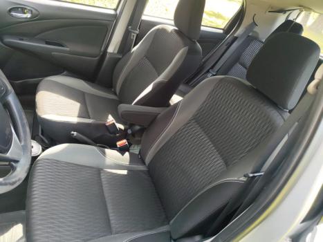 TOYOTA Etios Hatch 1.5 16V 4P FLEX XS AUTOMTICO, Foto 13