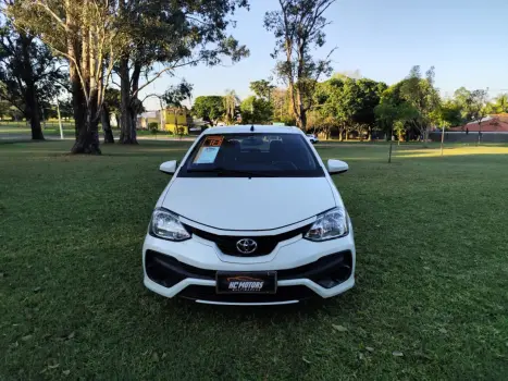 TOYOTA Etios Hatch 1.5 16V 4P FLEX XS AUTOMTICO, Foto 3