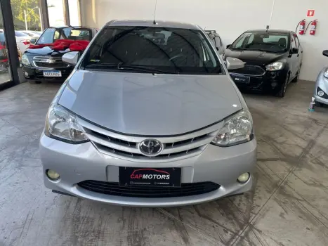 TOYOTA Etios Hatch 1.3 16V 4P FLEX XS, Foto 1