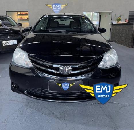 TOYOTA Etios Hatch 1.3 16V 4P FLEX X, Foto 2
