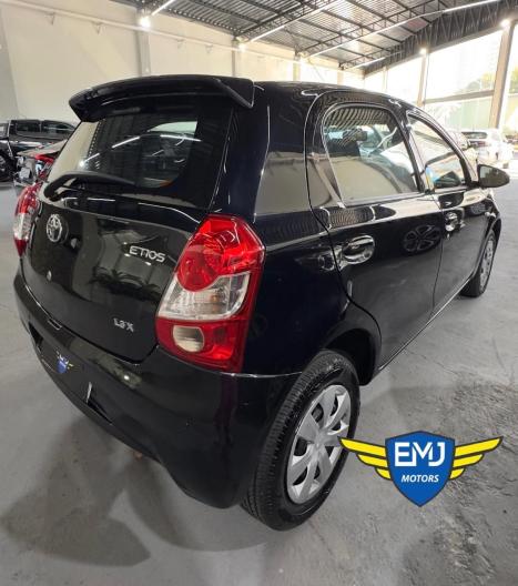 TOYOTA Etios Hatch 1.3 16V 4P FLEX X, Foto 6