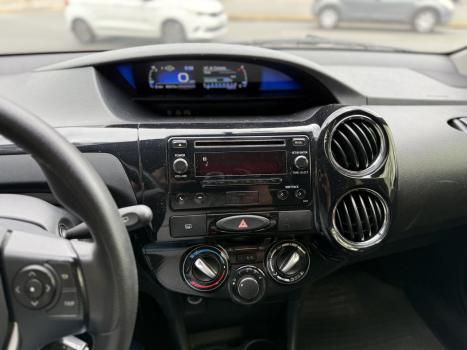 TOYOTA Etios Hatch 1.5 16V 4P FLEX X PLUS AUTOMTICO, Foto 15