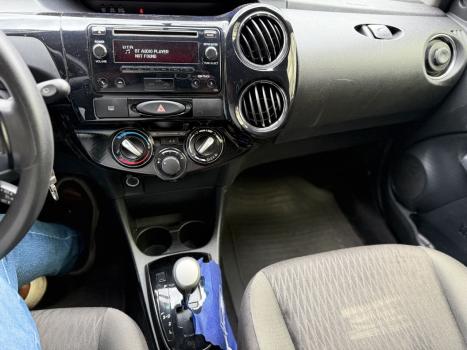 TOYOTA Etios Hatch 1.5 16V 4P FLEX X PLUS AUTOMTICO, Foto 17