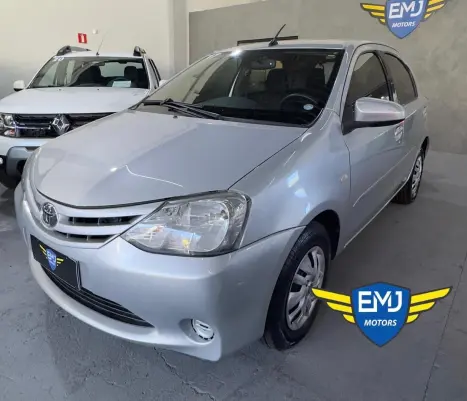 TOYOTA Etios Hatch 1.3 16V 4P FLEX X, Foto 1