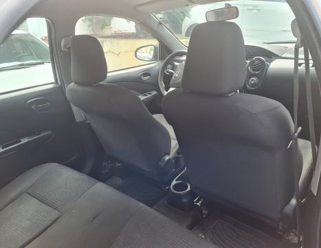 TOYOTA Etios Hatch 1.3 16V 4P FLEX X, Foto 13