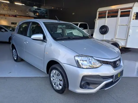 TOYOTA Etios Hatch 1.5 16V 4P FLEX XS AUTOMTICO, Foto 2