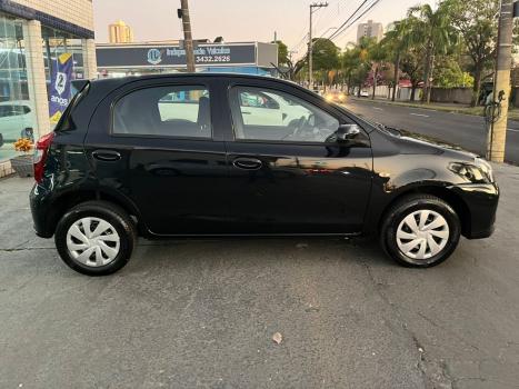 TOYOTA Etios Hatch 1.3 16V 4P FLEX X AUTOMTICO, Foto 8