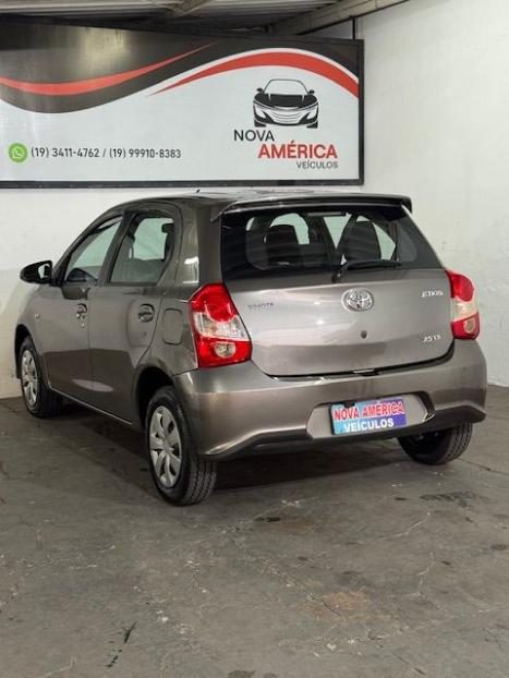 TOYOTA Etios Hatch 1.5 16V 4P FLEX XS AUTOMTICO, Foto 4