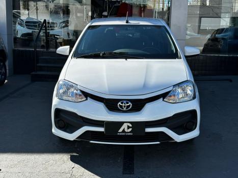 TOYOTA Etios Hatch 1.3 16V 4P FLEX X, Foto 3