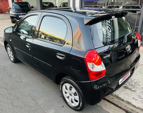 TOYOTA Etios Hatch 1.5 16V 4P FLEX XS, Foto 6