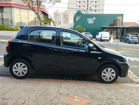 TOYOTA Etios Hatch 1.3 16V 4P FLEX X AUTOMTICO, Foto 2