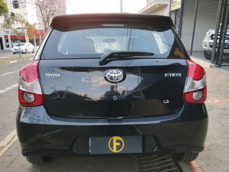 TOYOTA Etios Hatch 1.3 16V 4P FLEX X AUTOMTICO, Foto 4
