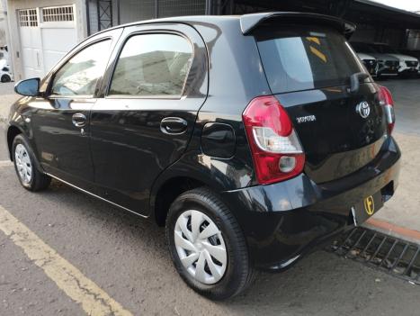 TOYOTA Etios Hatch 1.3 16V 4P FLEX X AUTOMTICO, Foto 5