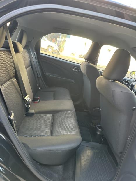TOYOTA Etios Hatch 1.3 16V 4P FLEX X AUTOMTICO, Foto 12