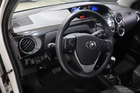 TOYOTA Etios Hatch 1.5 16V 4P FLEX X PLUS AUTOMTICO, Foto 4