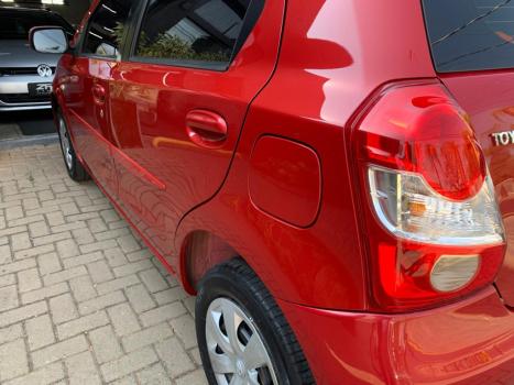 TOYOTA Etios Hatch 1.3 16V 4P FLEX XS, Foto 7