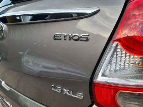 TOYOTA Etios Hatch 1.5 16V 4P FLEX XLS AUTOMTICO, Foto 5