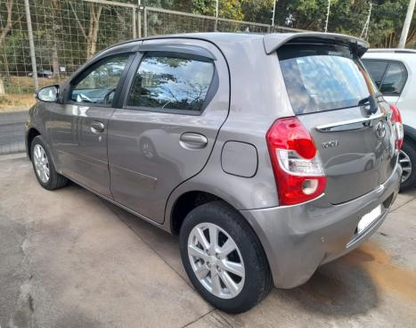 TOYOTA Etios Hatch 1.5 16V 4P FLEX XLS AUTOMTICO, Foto 8