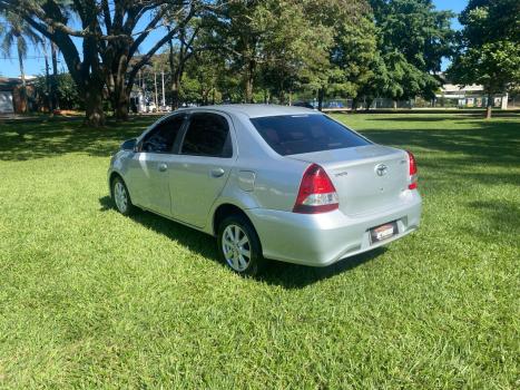 TOYOTA Etios Sedan 1.5 16V 4P FLEX X PLUS AUTOMTICO, Foto 7