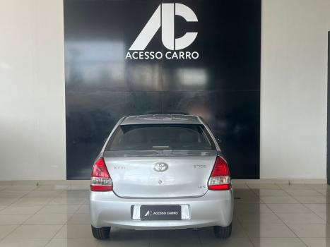 TOYOTA Etios Sedan 1.5 16V 4P FLEX X, Foto 4