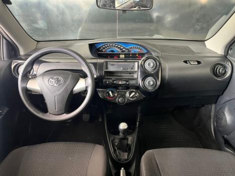 TOYOTA Etios Sedan 1.5 16V 4P FLEX X, Foto 6