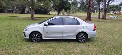 TOYOTA Etios Sedan 1.5 16V 4P FLEX PLATINUM AUTOMTICO, Foto 6