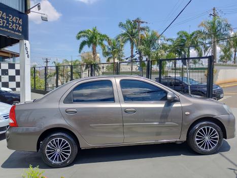 TOYOTA Etios Sedan 1.5 16V 4P FLEX X AUTOMTICO, Foto 7