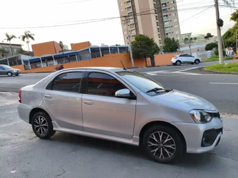 TOYOTA Etios Sedan 1.5 16V 4P FLEX PLATINUM AUTOMTICO, Foto 6