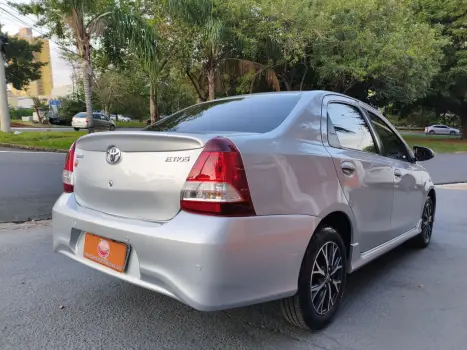 TOYOTA Etios Sedan 1.5 16V 4P FLEX PLATINUM AUTOMTICO, Foto 5