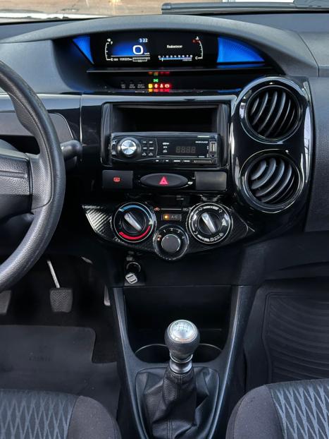 TOYOTA Etios Sedan 1.5 16V 4P FLEX X, Foto 8
