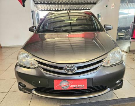 TOYOTA Etios Sedan 1.5 16V 4P FLEX XS, Foto 2