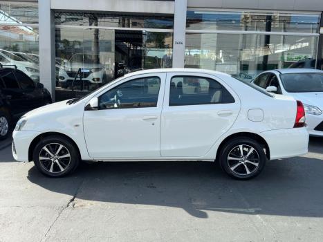 TOYOTA Etios Sedan 1.5 16V 4P FLEX X AUTOMTICO, Foto 6