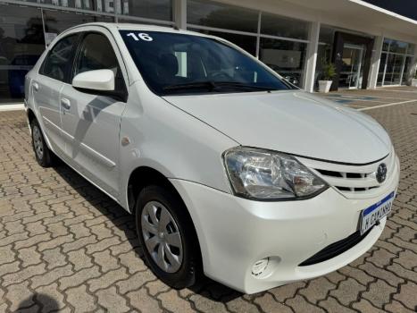TOYOTA Etios Sedan 1.5 16V 4P FLEX XS, Foto 3