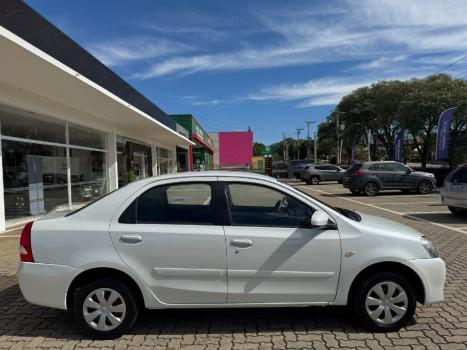 TOYOTA Etios Sedan 1.5 16V 4P FLEX XS, Foto 4