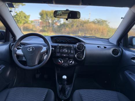 TOYOTA Etios Sedan 1.5 16V 4P FLEX X, Foto 7