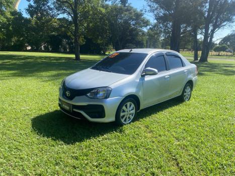 TOYOTA Etios Sedan 1.5 16V 4P FLEX X PLUS AUTOMTICO, Foto 2