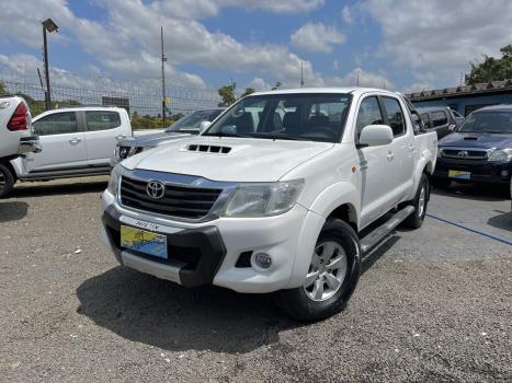 TOYOTA Hilux Caminhonete 3.0 4P 4X4 DIESEL CABINE DUPLA, Foto 2