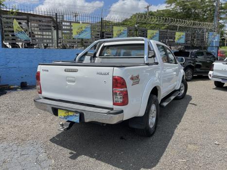 TOYOTA Hilux Caminhonete 3.0 4P 4X4 DIESEL CABINE DUPLA, Foto 3