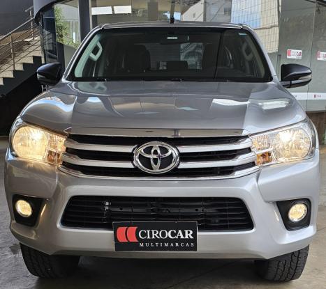 TOYOTA Hilux Caminhonete 2.7 16V 4P SR FLEX CABINE DUPLA, Foto 2