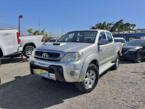 TOYOTA Hilux Caminhonete 3.0 4P 4X4 SRV TURBO DIESEL CABINE DUPLA AUTOMTICO, Foto 1