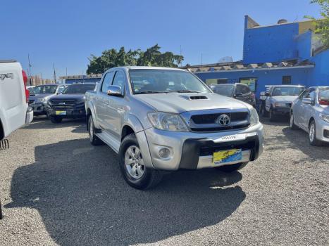 TOYOTA Hilux Caminhonete 3.0 4P 4X4 SRV TURBO DIESEL CABINE DUPLA AUTOMTICO, Foto 2