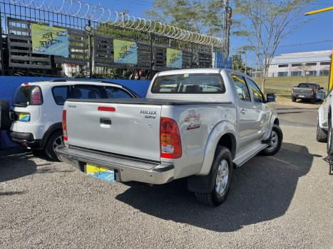 TOYOTA Hilux Caminhonete 3.0 4P 4X4 SRV TURBO DIESEL CABINE DUPLA AUTOMTICO, Foto 3