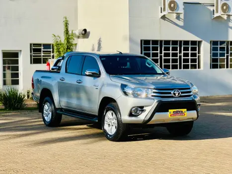 TOYOTA Hilux Caminhonete 2.7 16V 4P SRV FLEX CABINE DUPLA AUTOMTICO, Foto 5