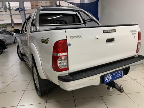 TOYOTA Hilux Caminhonete 2.7 16V 4P SRV FLEX 4X4  CABINE DUPLA AUTOMTICO, Foto 3