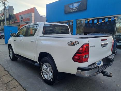 TOYOTA Hilux Caminhonete 2.8 16V SRV 4X4 DIESEL CABINE DUPLA AUTOMTICO, Foto 5