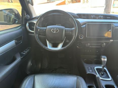 TOYOTA Hilux Caminhonete 2.8 16V SRX 4X4 DIESEL CABINE DUPLA AUTOMTICO, Foto 13