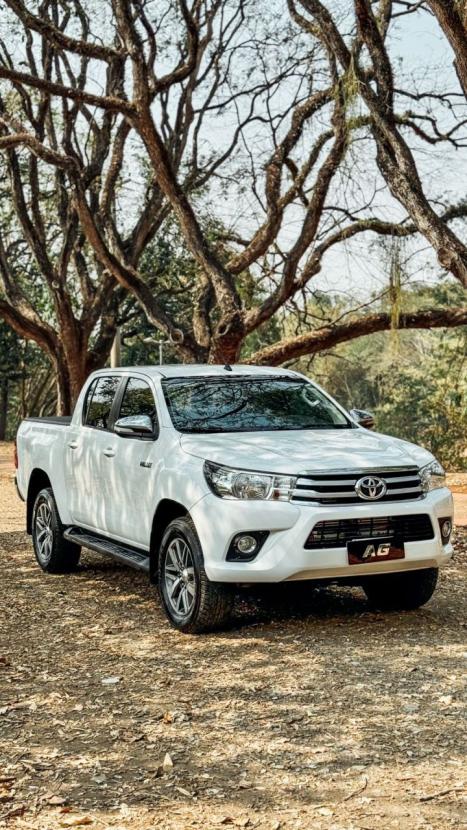 TOYOTA Hilux Caminhonete 2.8 16V SRV 4X4 DIESEL CABINE DUPLA AUTOMTICO, Foto 7