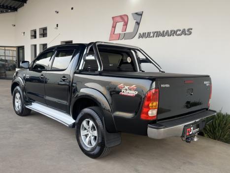 TOYOTA Hilux Caminhonete 3.0 4P 4X4 SRV TURBO DIESEL CABINE DUPLA AUTOMTICO, Foto 3