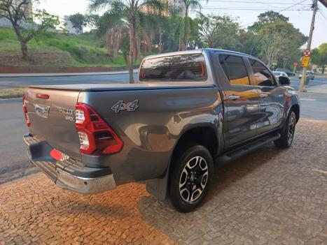 TOYOTA Hilux Caminhonete 2.8 16V SRX 4X4 TURBO DIESEL CABINE DUPLA AUTOMTICO, Foto 6