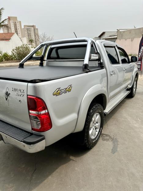 TOYOTA Hilux Caminhonete 2.7 16V 4P SRV FLEX 4X4  CABINE DUPLA AUTOMTICO, Foto 6